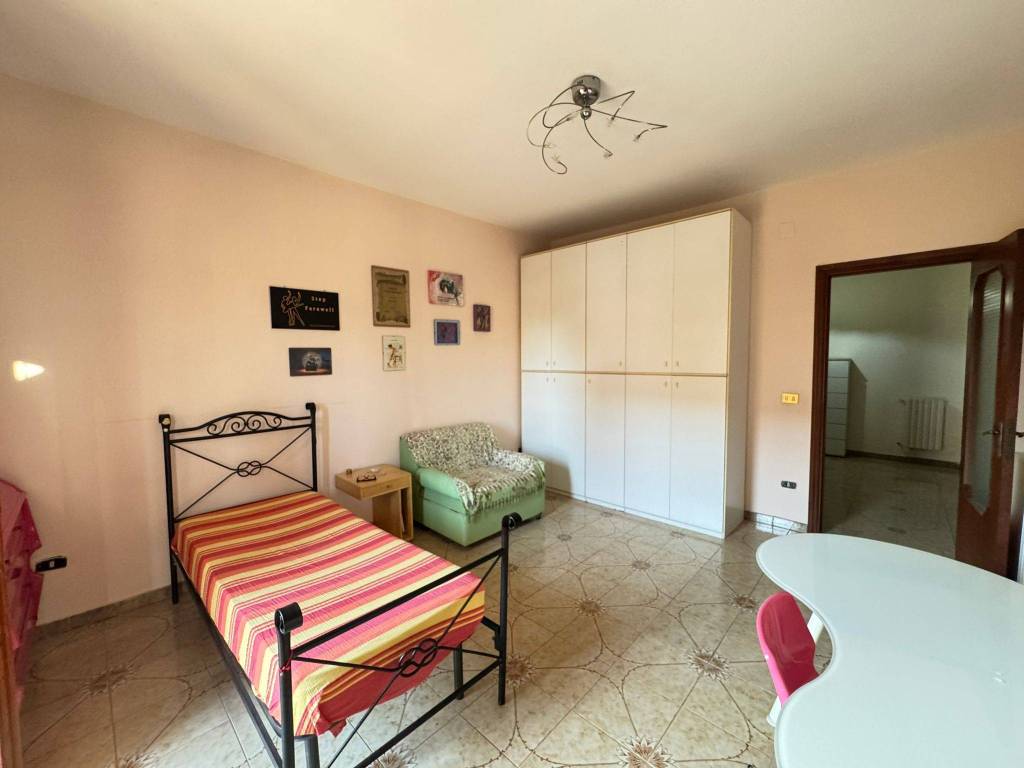 Appartamento a Giugliano in campania in Via Vicinale Masseria Vecchia, 164 - Foto 5