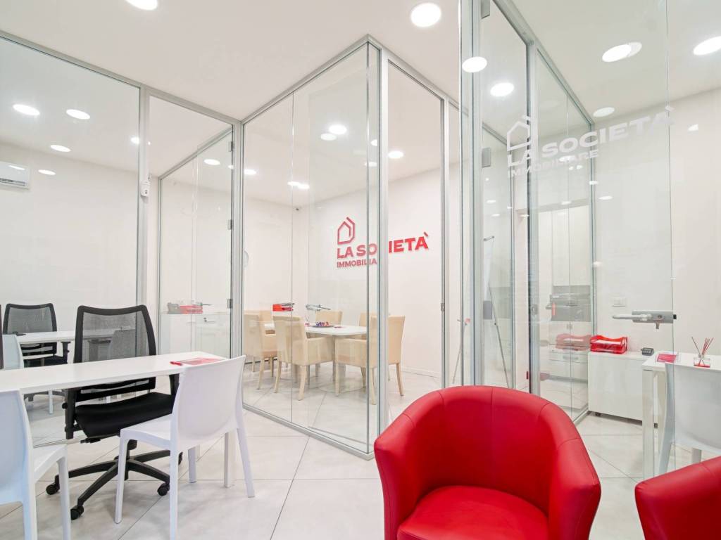 Appartamento a Verona in Via Tezone - Foto 4
