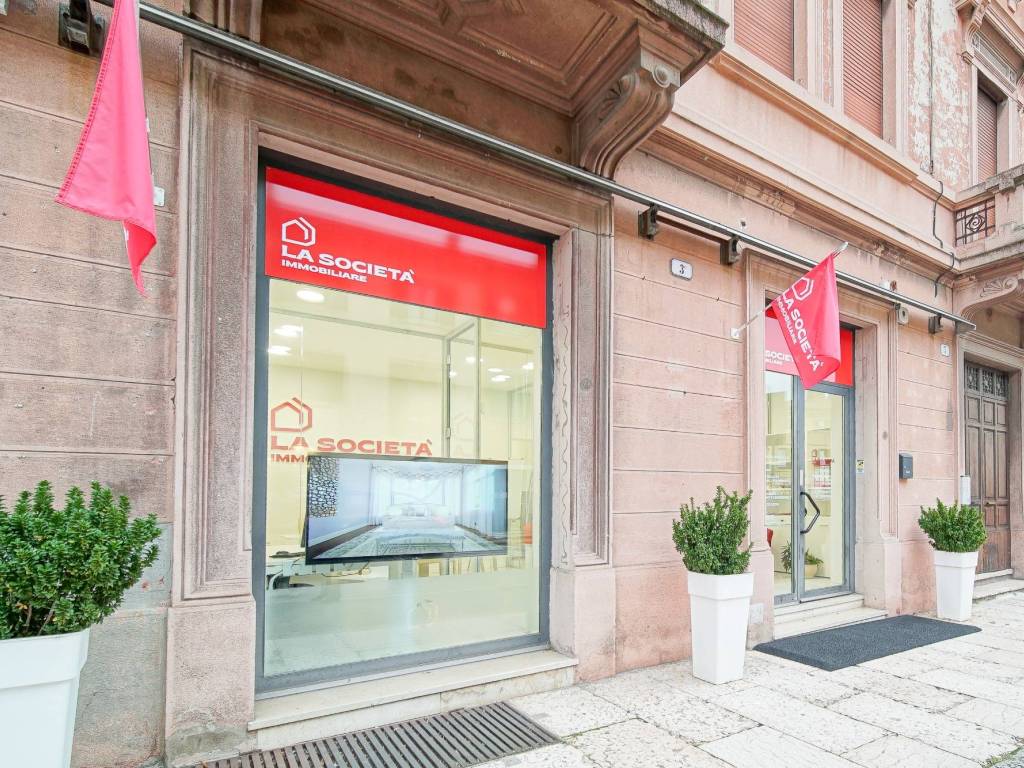 Appartamento a Verona in Via Tezone - Foto 5