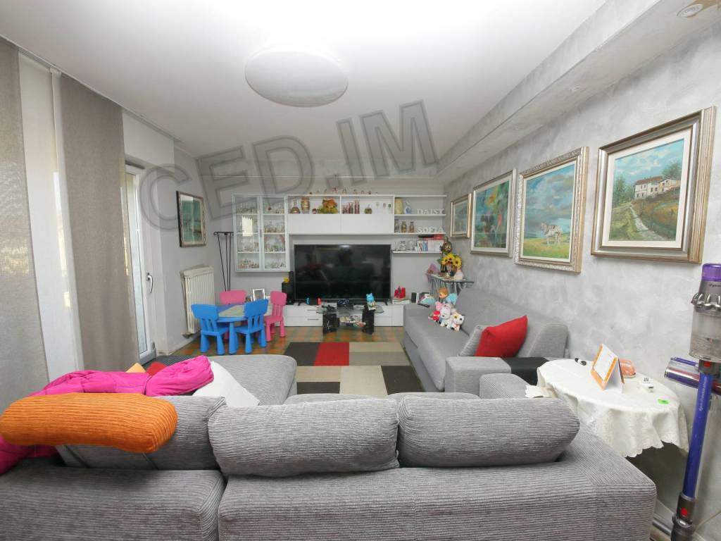 Villa a Busto arsizio in Via Vincenzo Cuoco - Foto 3