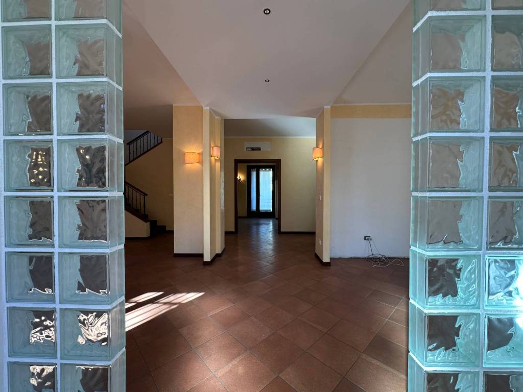 Villa a Gorizia in Via Giacomo Leopardi, 18 - Foto 3