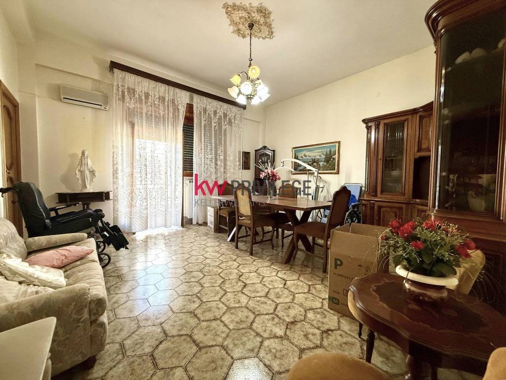 Appartamento a Mesagne in Via Pola, 77 - Foto 4
