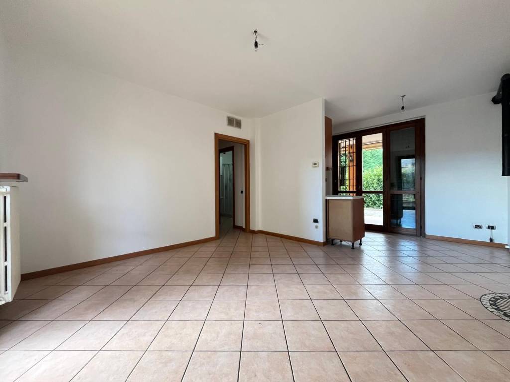 Appartamento a Dolzago in Via Provinciale - Foto 3