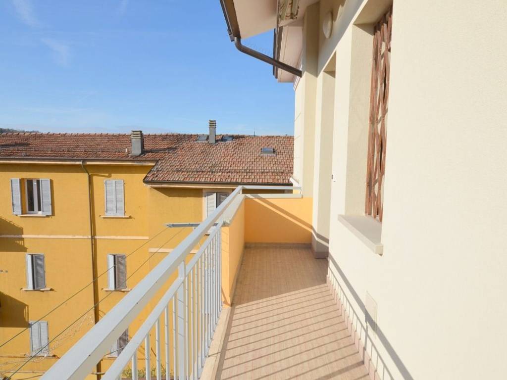Appartamento a Casalecchio di reno in Via Porrettana, 237 - Foto 2