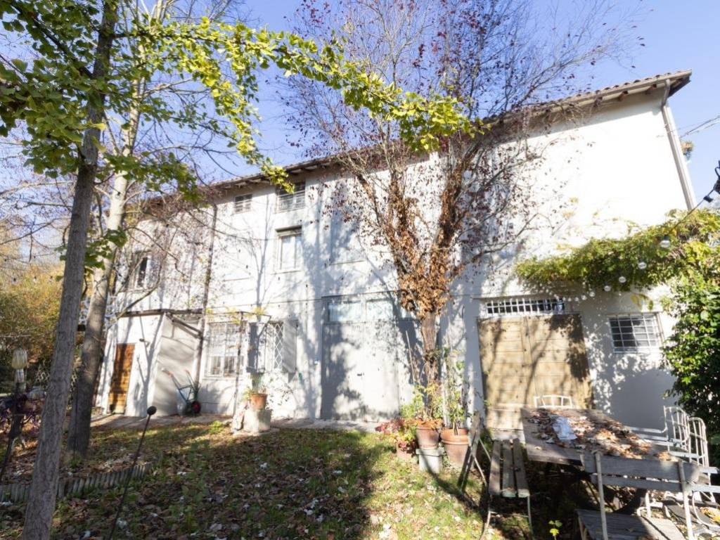 Appartamento a Carpi in Via Lama di Quartirolo, 64 - Foto 2