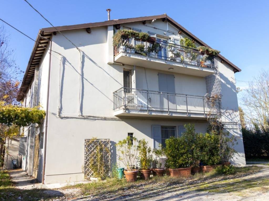 Appartamento a Carpi in Via Lama di Quartirolo, 64 - Foto 3