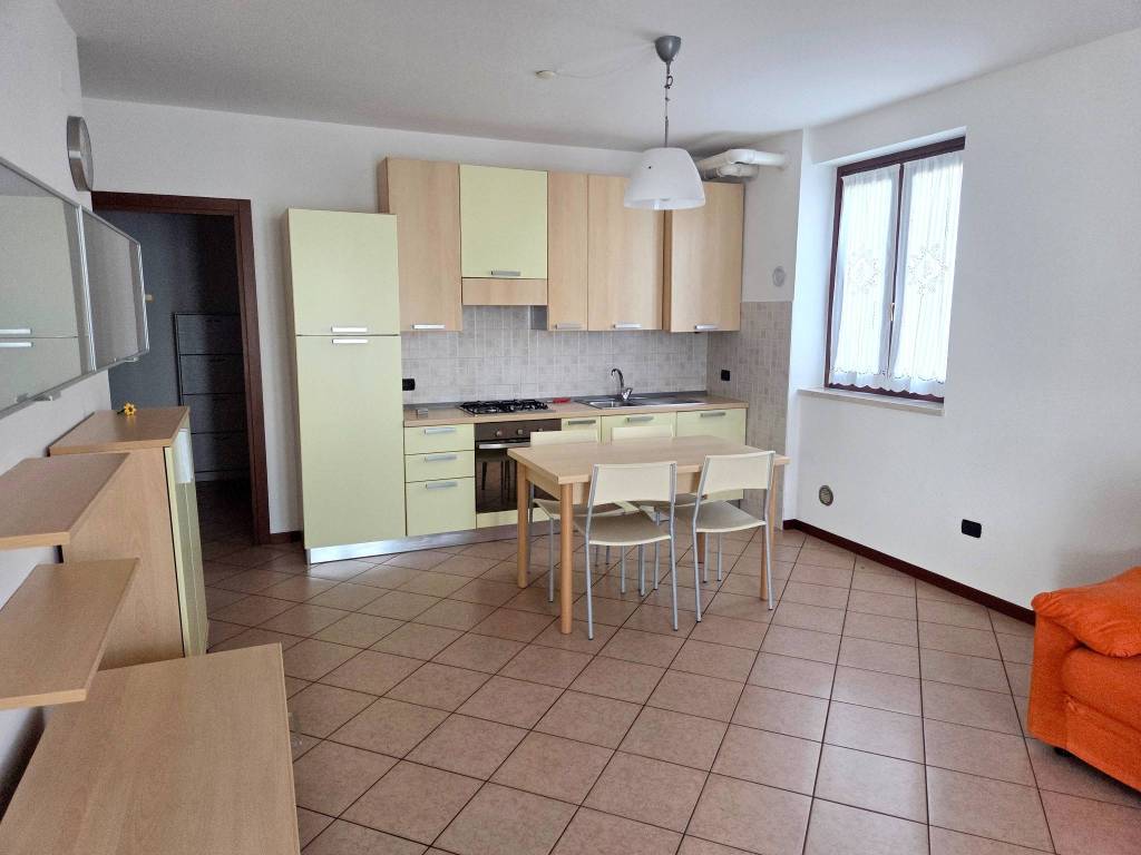 Appartamento a Villafranca di verona in Via Federico di Saluzzo - Foto 4