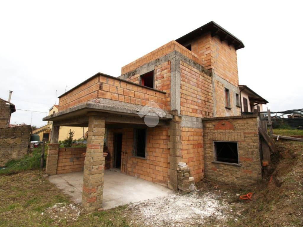 Rustico / casale a Vetralla in Via Nino Bixio, 11 - Foto 2