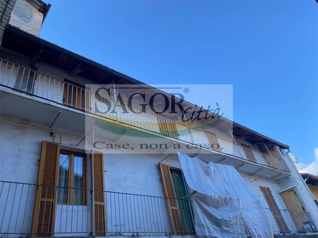 Appartamento a Pinerolo in Via Nazionale, 200 - Foto 2