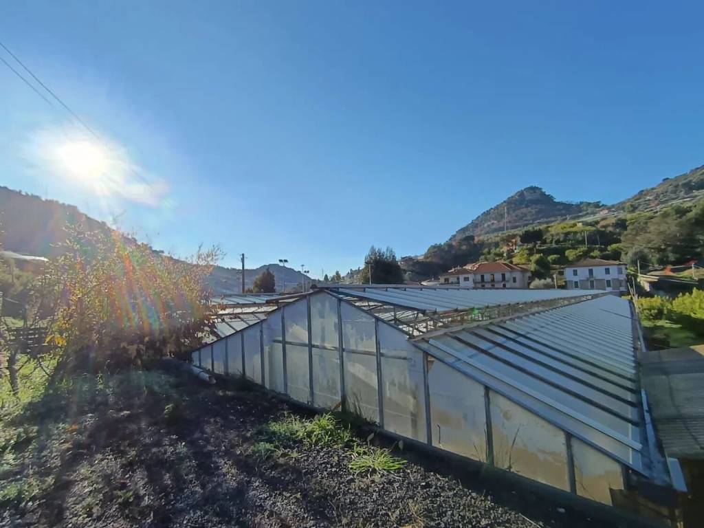Terreno a Dolceacqua in Via Provinciale - Foto 4