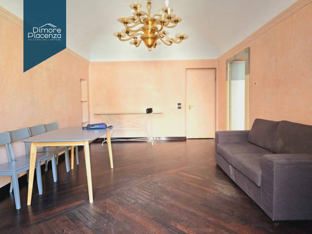 Appartamento a Piacenza in Corso Vittorio Emanuele II - Foto 4