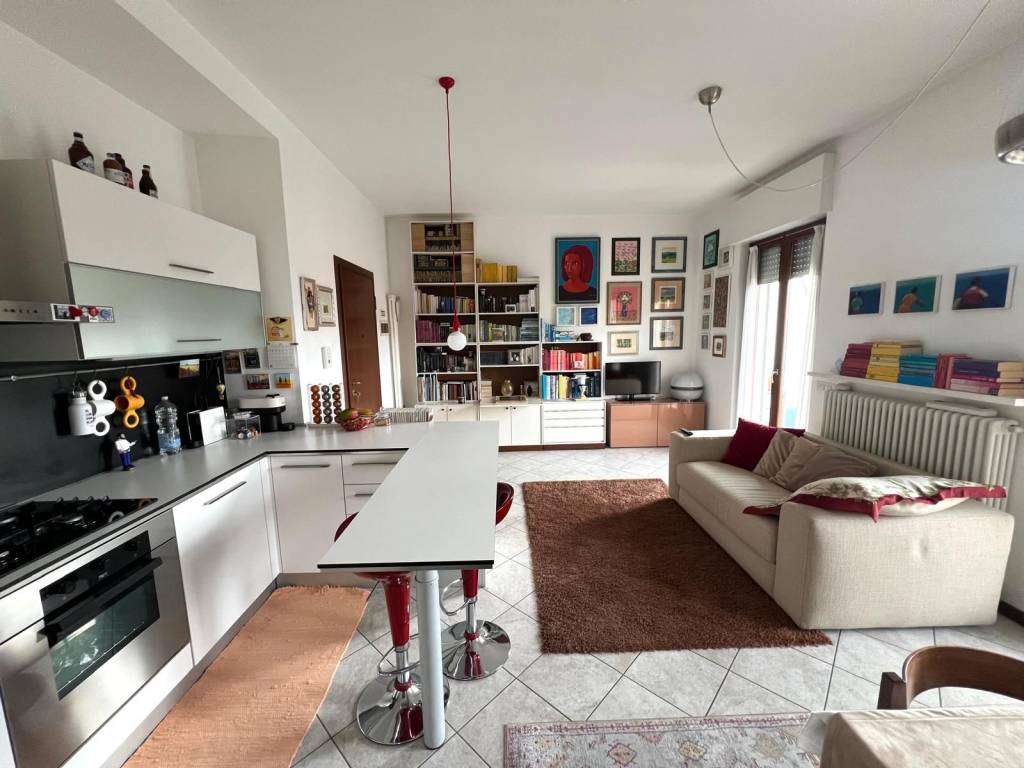 Appartamento a Stezzano in Via Giacomo Puccini, 2 - Foto 2