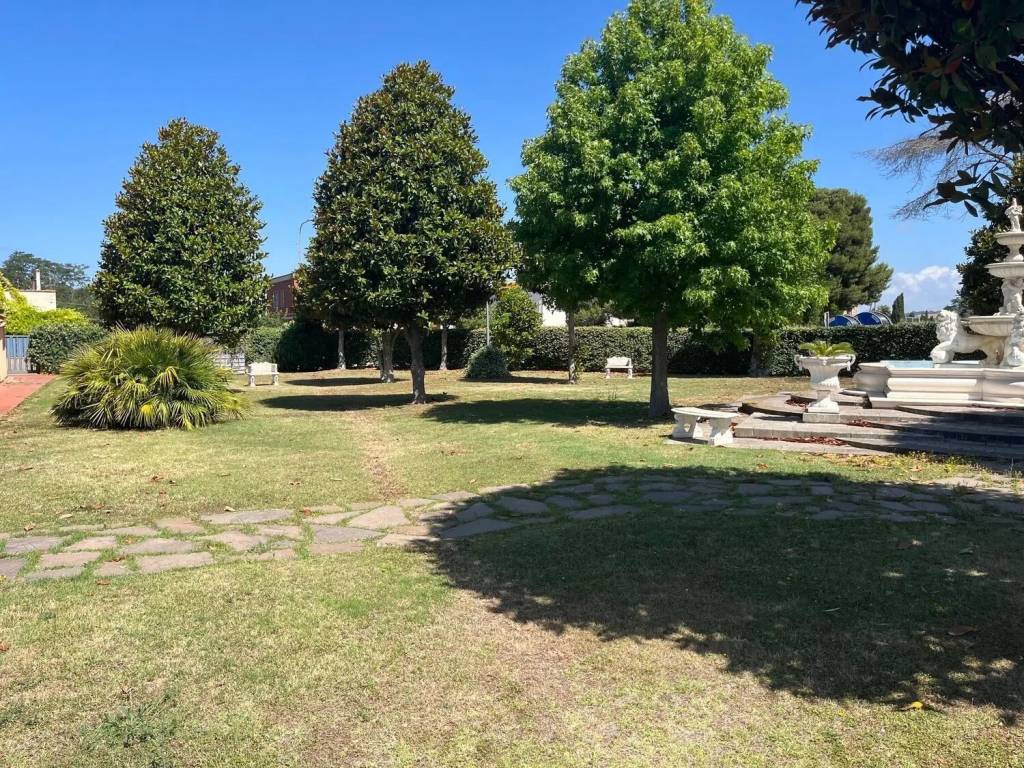 Immobile a Montalto di castro in Via Della Stazione - Foto 4