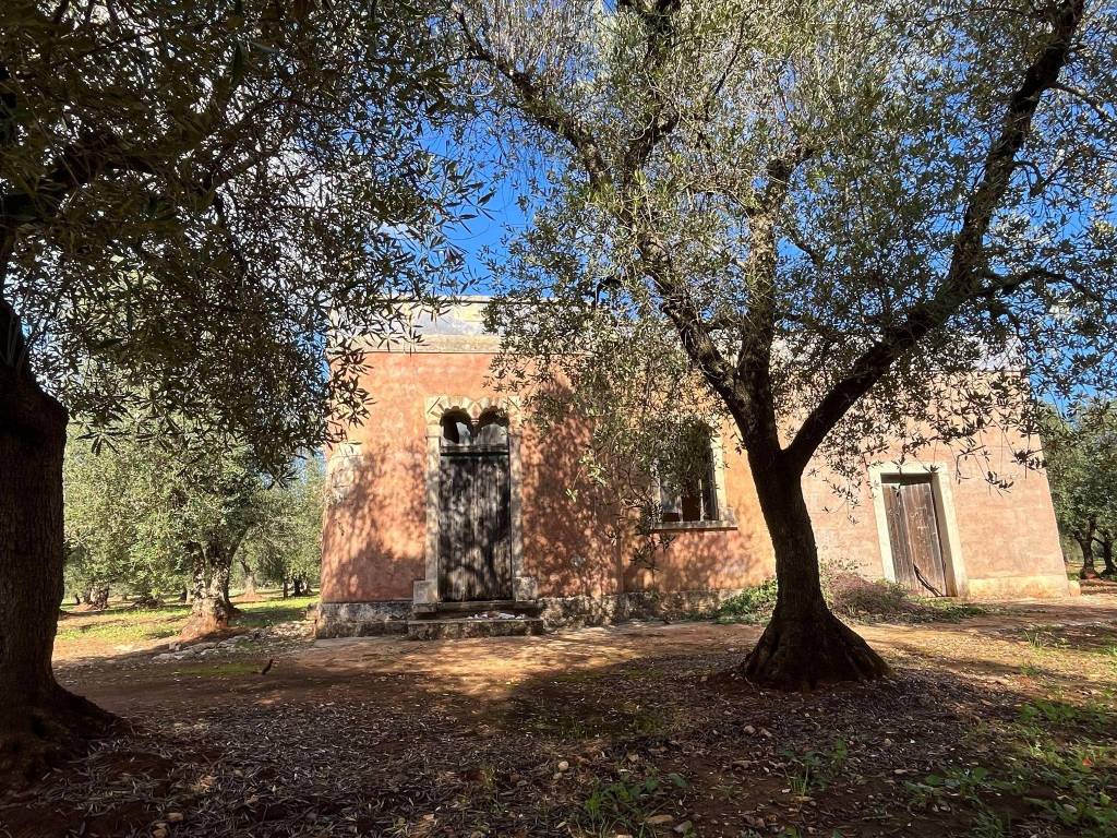 Rustico / casale a Ceglie messapica in SS581 - Foto 2