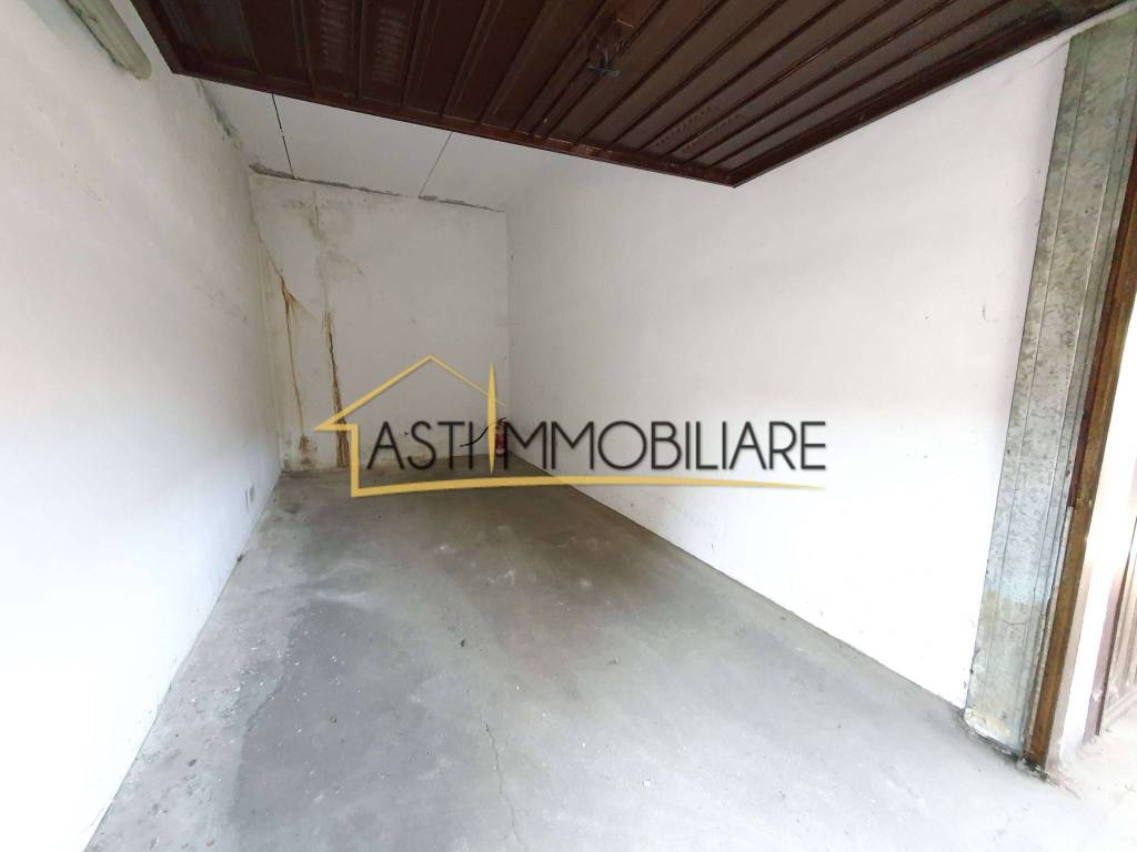 Box / garage a Asti in Via Alexander Fleming, 8 - Foto 4