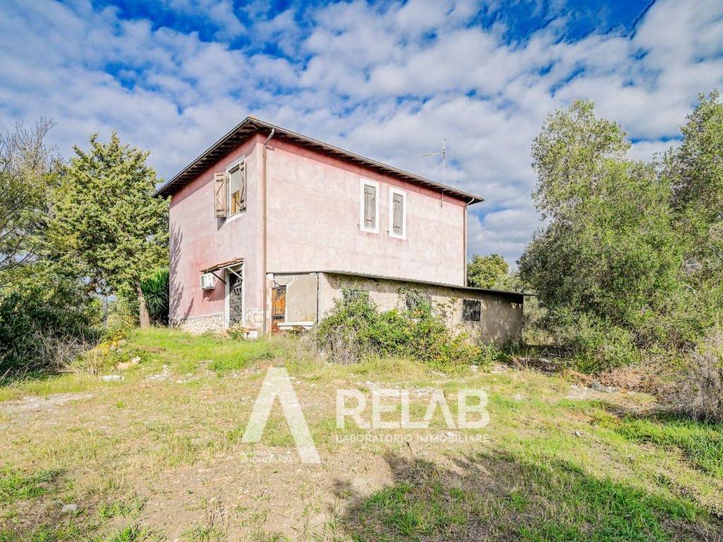 Casa indipendente a Tarquinia in Località Pian d'Arcione - Foto 4