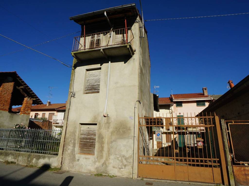 Casa indipendente a Cassolnovo in Via Montebello - Foto 3