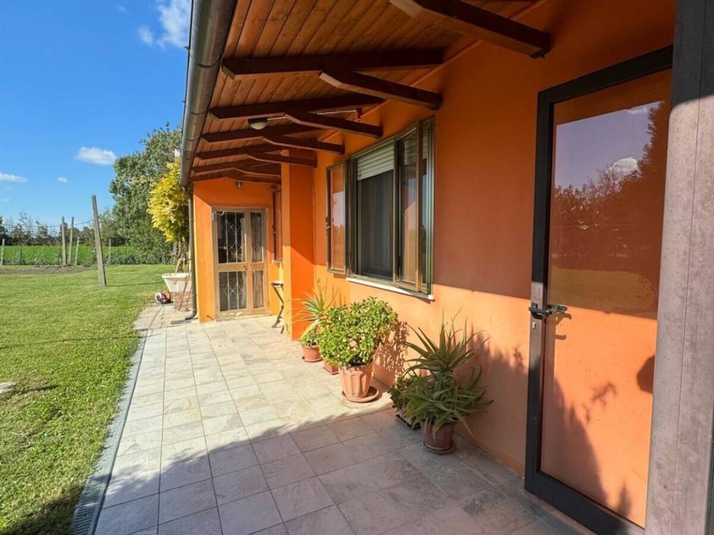 Villa a Arquà polesine in Via Pascolata, 413 - Foto 5