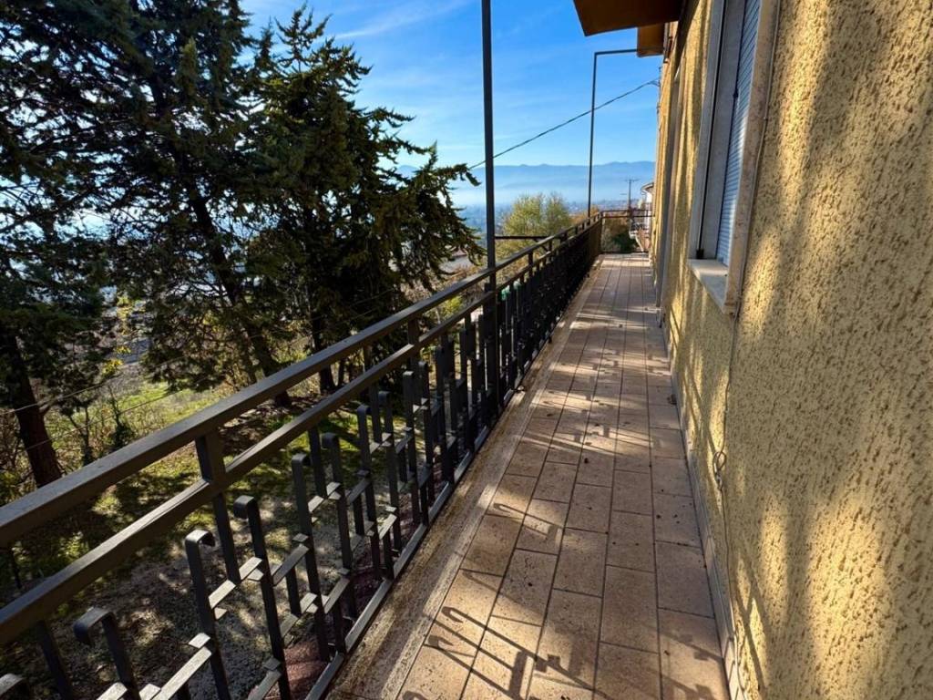 Casa indipendente a Avezzano in Via Sant'Onofrio - Foto 4