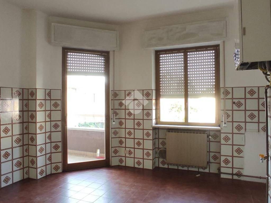 Appartamento a Lonate pozzolo in Via Dante, 47 - Foto 4