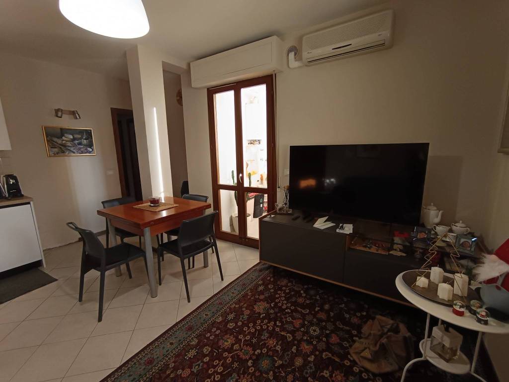 Appartamento a Prato in Via Jean Louis Protche - Foto 2