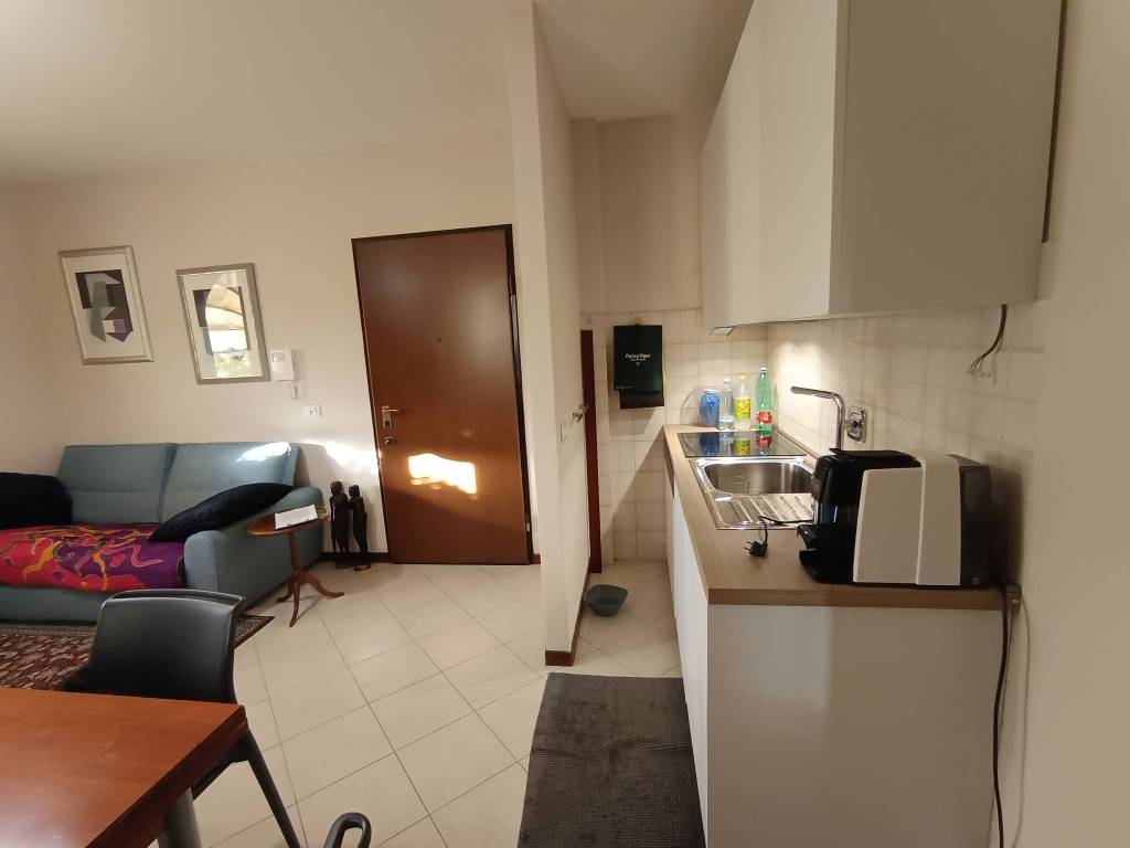 Appartamento a Prato in Via Jean Louis Protche - Foto 3