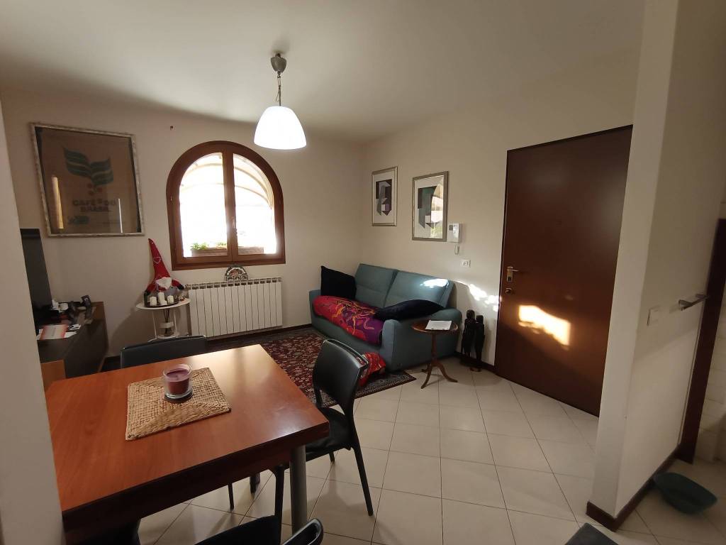 Appartamento a Prato in Via Jean Louis Protche - Foto 5