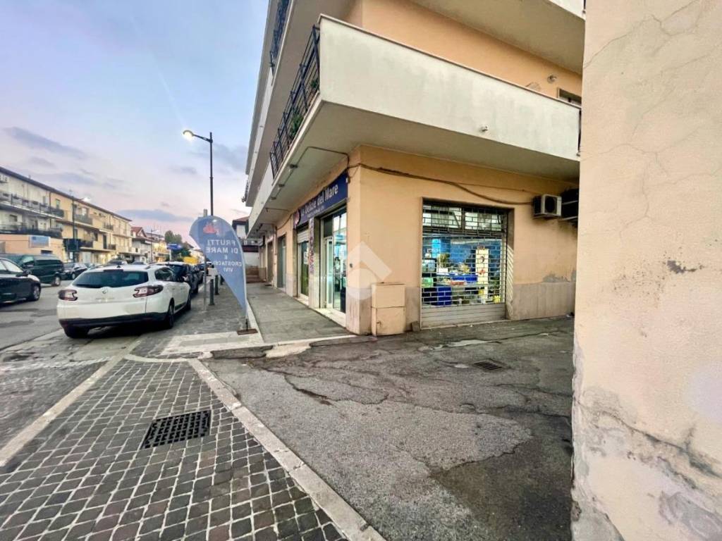 Immobile a Pescara in VIA NAZIONALE ADRIATICA NORD - Foto 2