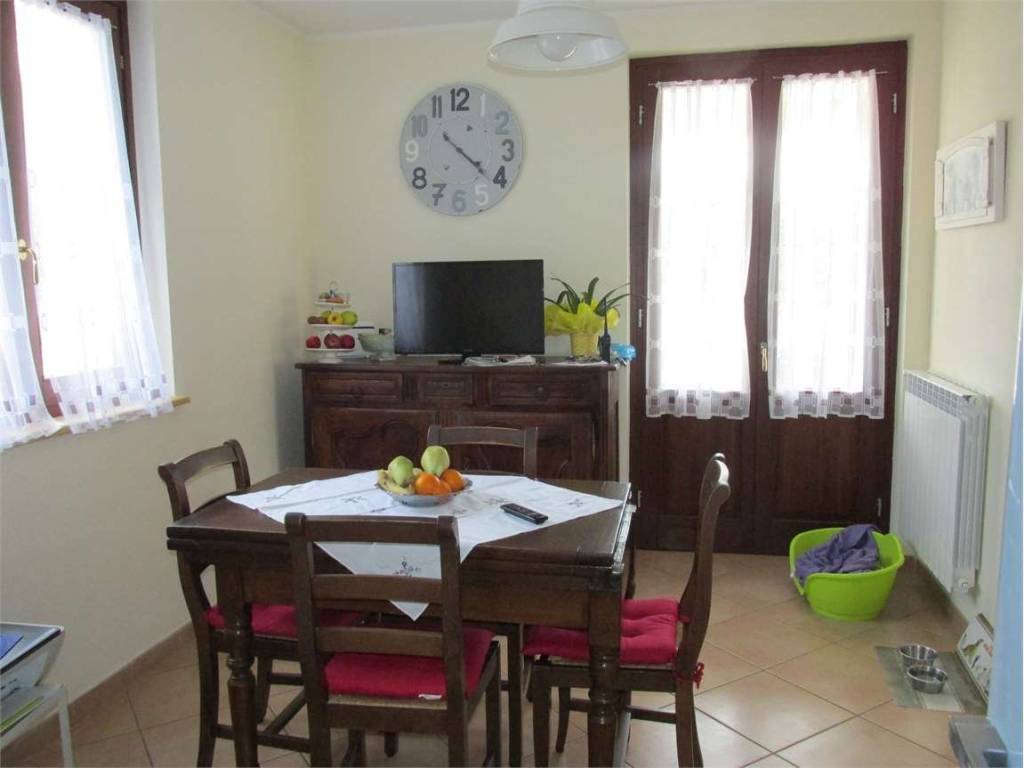 Villa a Castelnuovo magra in via delle colline - Foto 4