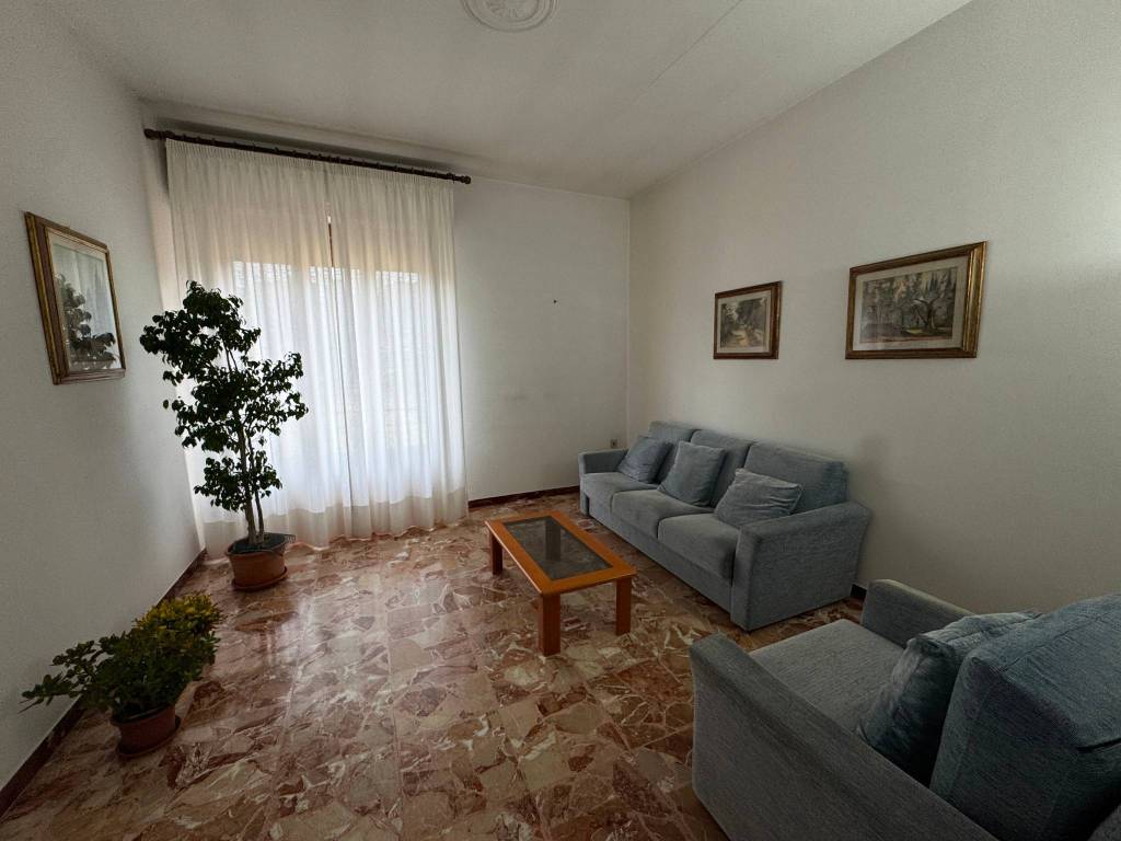 Appartamento a Bagno a ripoli in Via Giotto - Foto 5