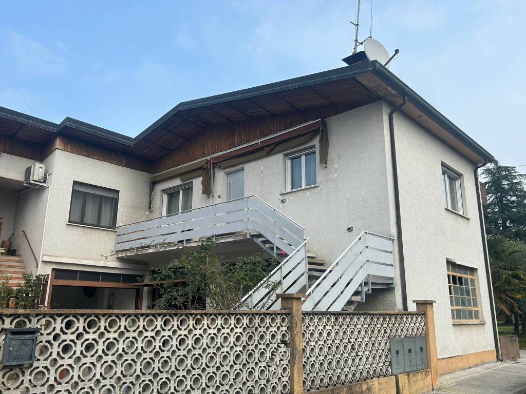 Appartamento a Mossa in Via Friul, 7 - Foto 3