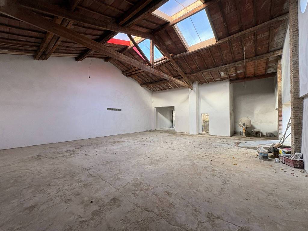 Loft / open space a Prato in Via Risorgimento - Foto 4