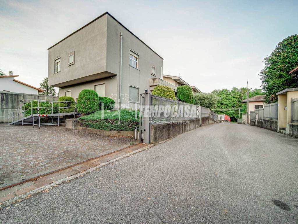 Villa a Solbiate arno in Via Pagani - Foto 3