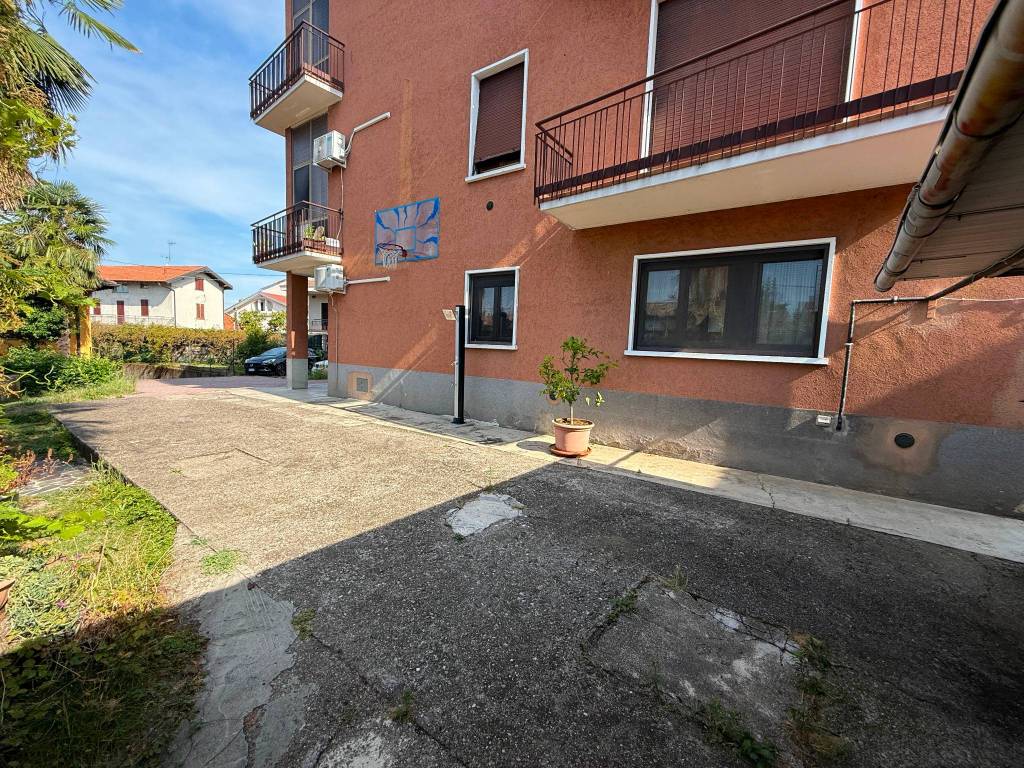 Appartamento a Gerenzano in Via San Gabriele del Carso - Foto 5