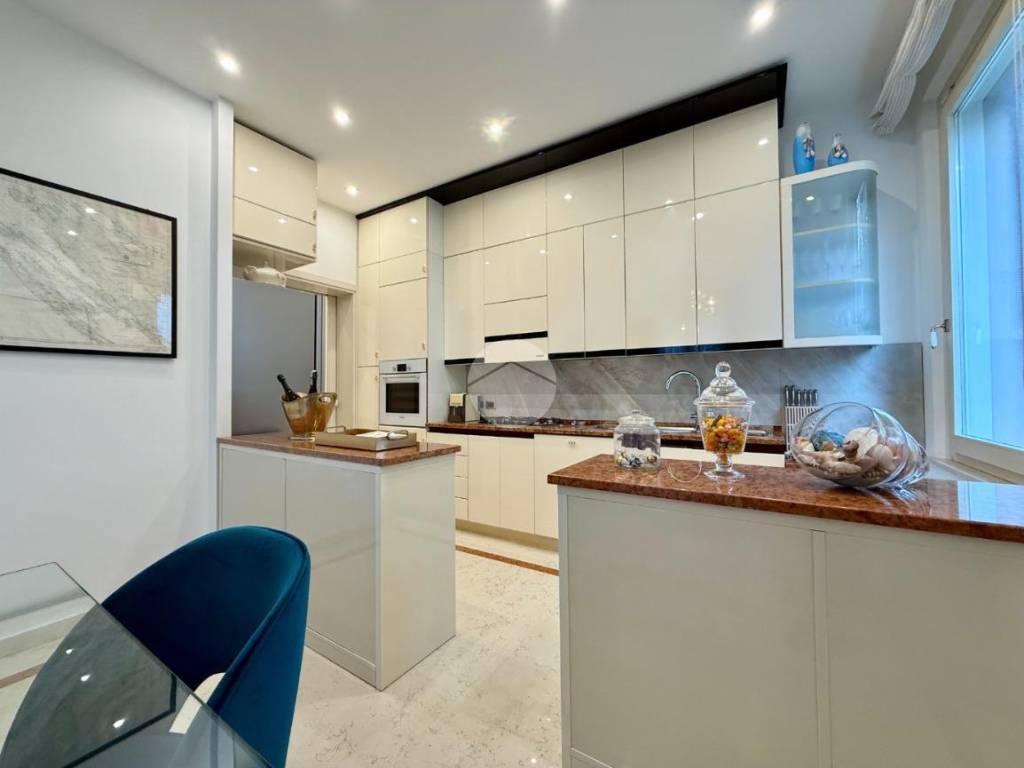 Villa a Rimini in Viale Bengasi - Foto 2
