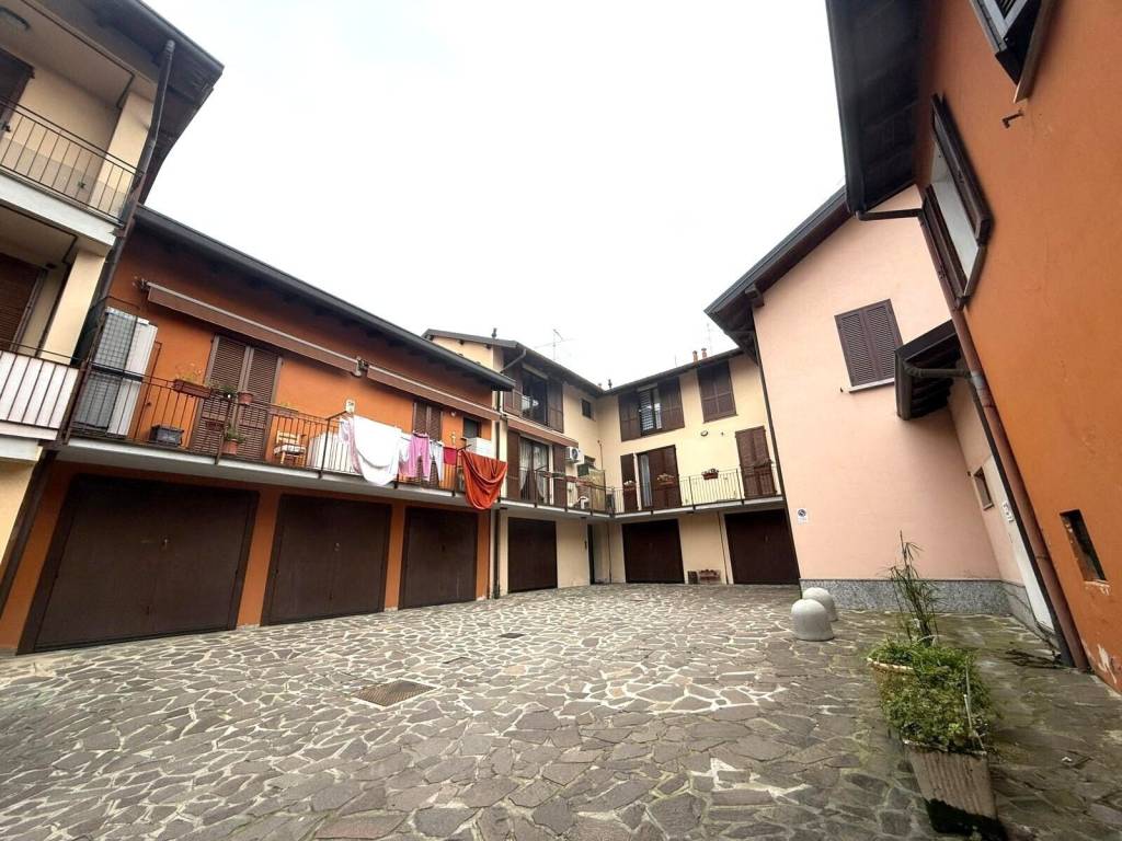 Appartamento a Lomazzo in Via Milano - Foto 3