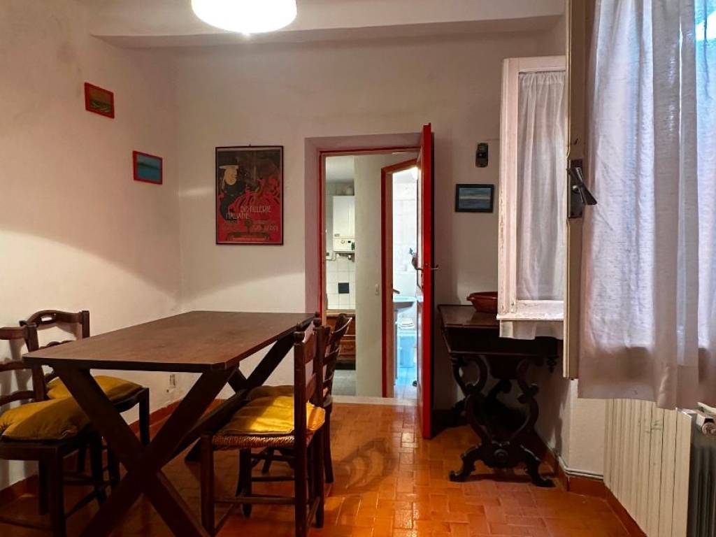 Casa indipendente a La spezia in Piazza Giuseppe Garibaldi - Foto 3