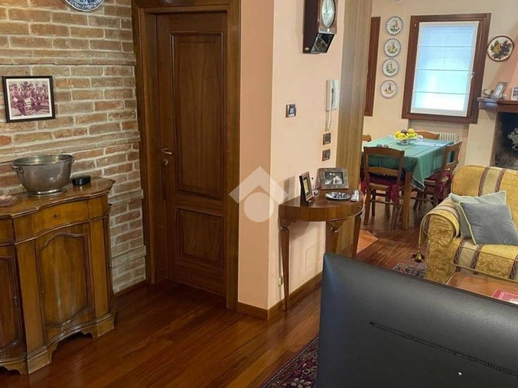Villetta a schiera a Paese in Porzione di Casa Via Don Sturzo, 10 - Foto 3