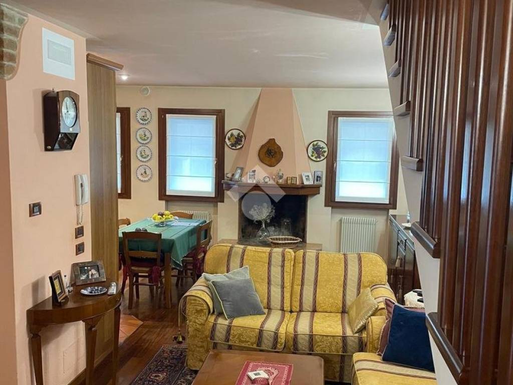 Villetta a schiera a Paese in Porzione di Casa Via Don Sturzo, 10 - Foto 4