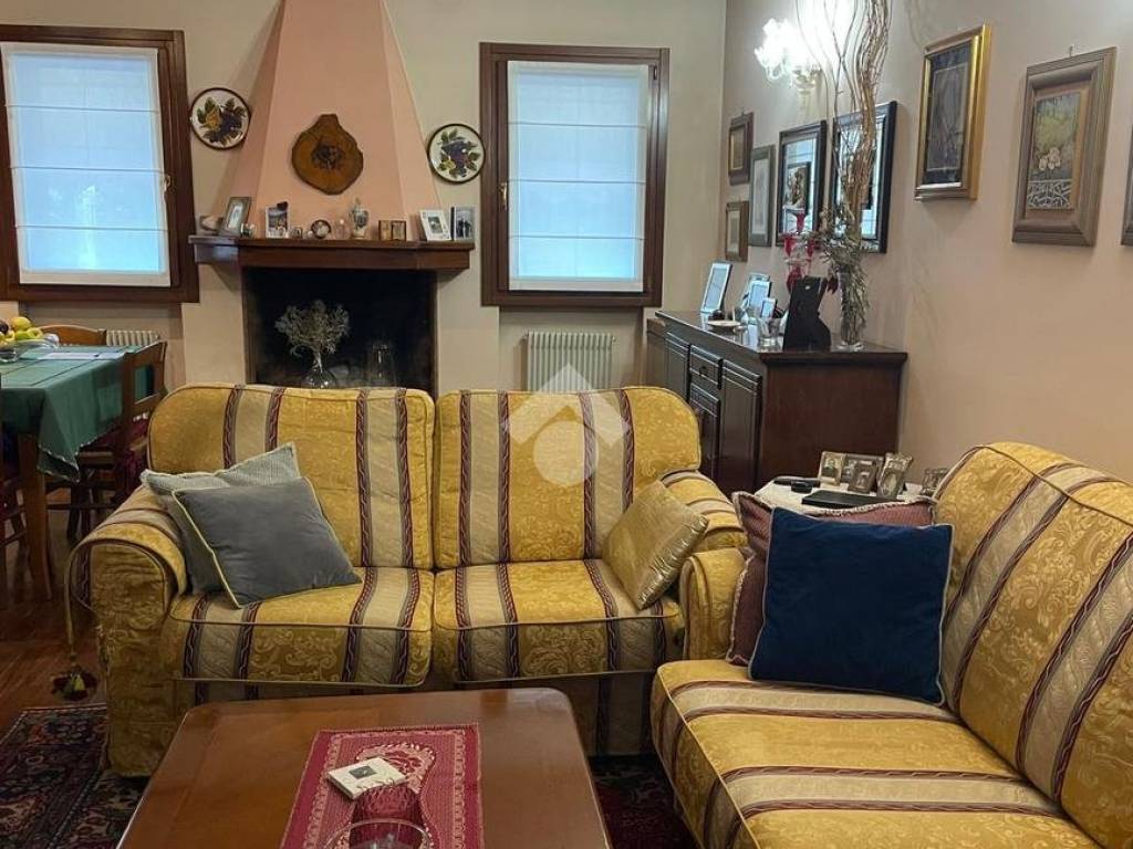 Villetta a schiera a Paese in Porzione di Casa Via Don Sturzo, 10 - Foto 5