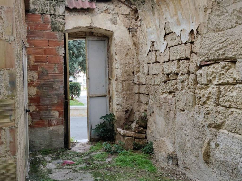 Casa indipendente a Valenzano in Largo Francesco Frate - Foto 3
