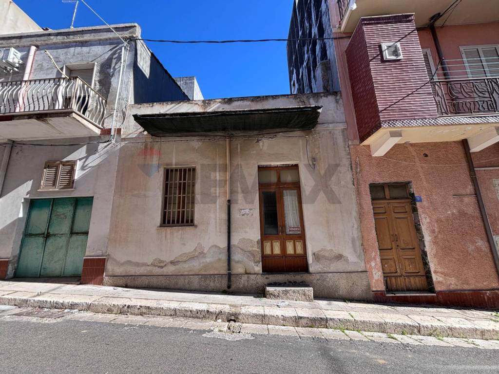 Casa indipendente a Pachino in Via Bengasi, 5 - Foto 2
