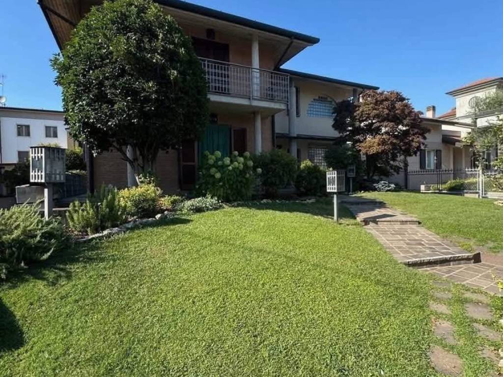 Appartamento a Romano di lombardia in Via Guglielmo Marconi - Foto 3