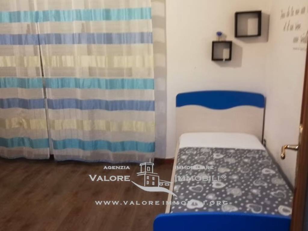Appartamento a Livorno in Via Luigi Ademollo - Foto 2