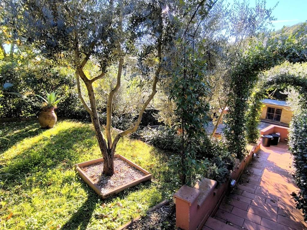 Casa indipendente a Fiesole in Via San Bartolo - Foto 2
