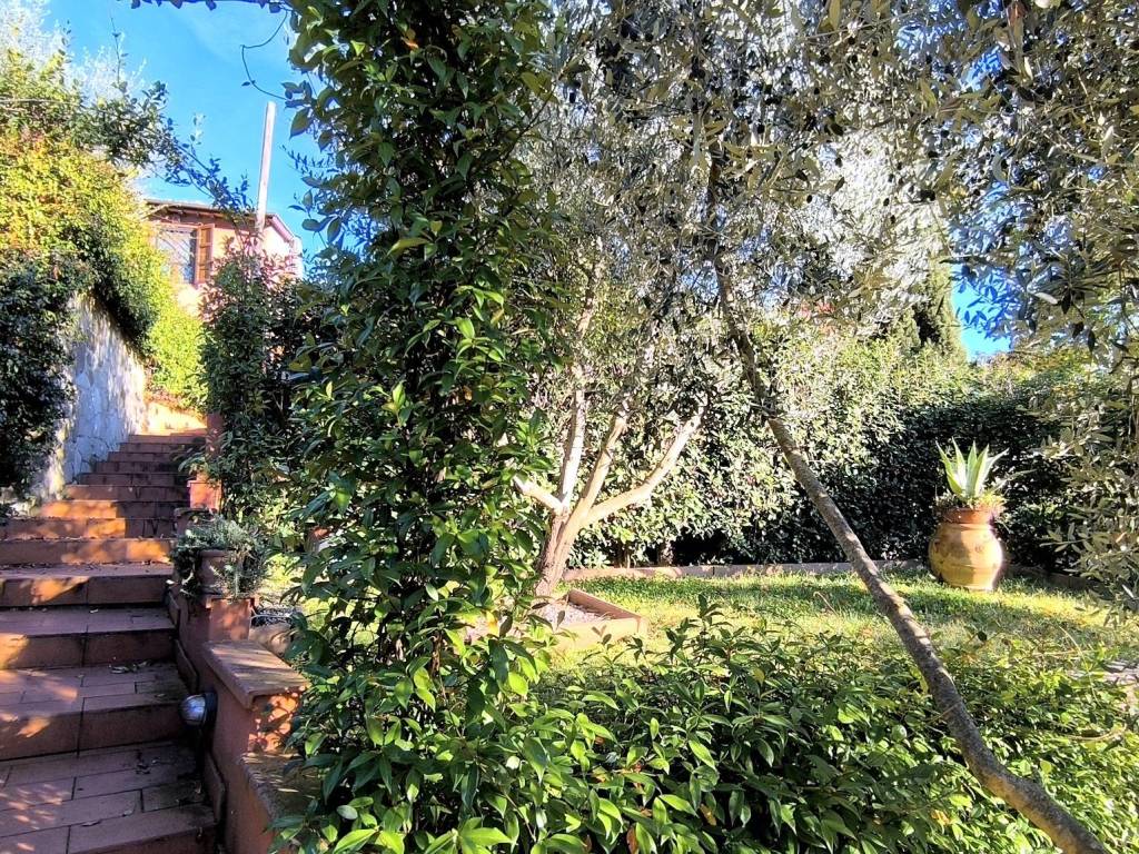 Casa indipendente a Fiesole in Via San Bartolo - Foto 4