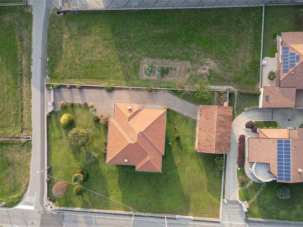 Terreno a Oleggio - Foto 2