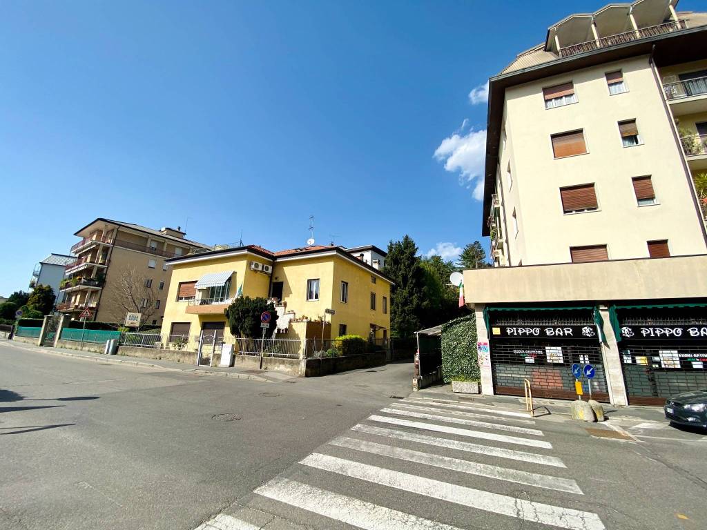 Appartamento a Varese in Via Giovanni Nicotera, 10 - Foto 4