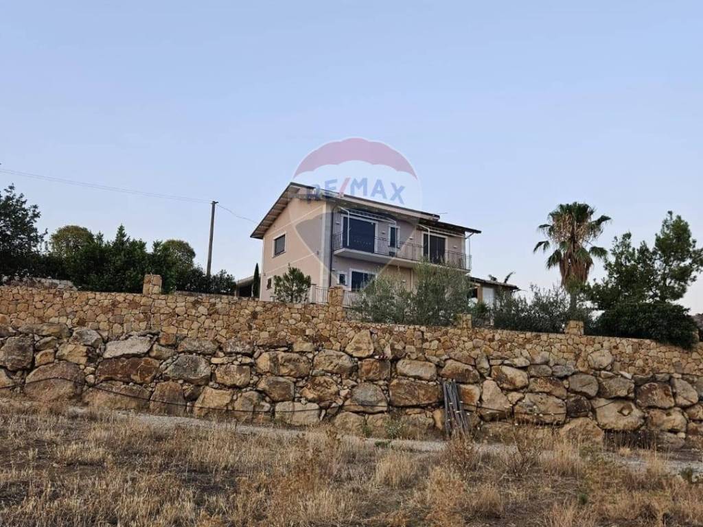 Rustico / casale a Gagliano castelferrato in contrada grotta nera - Foto 3