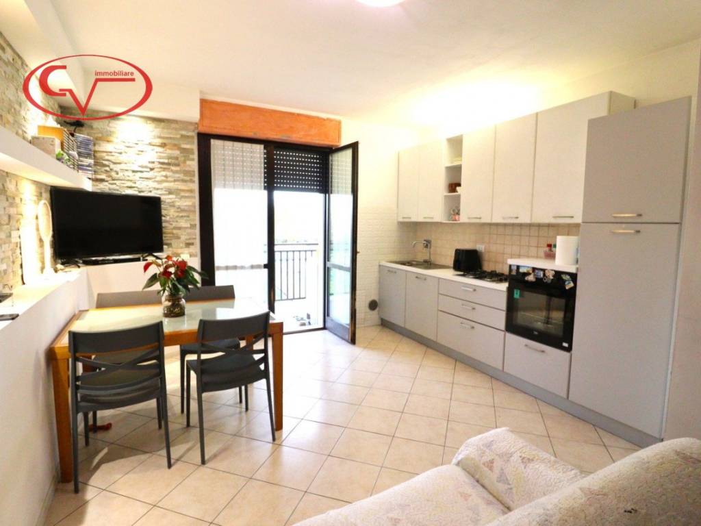 Appartamento a Montevarchi in Via Piave - Foto 3